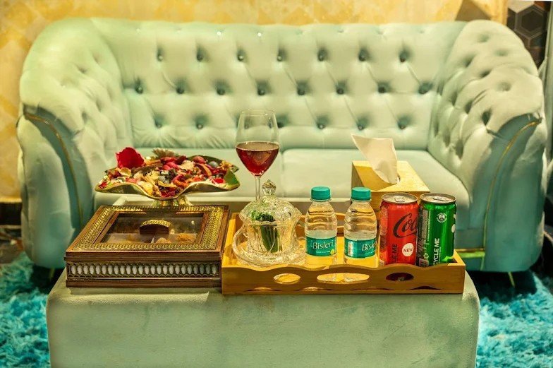 Aura International Thai Spa luxury suite